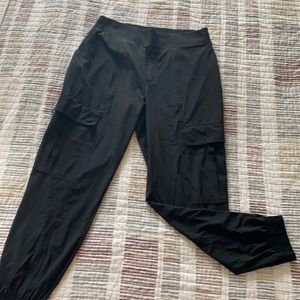 Athleta Chelsea utility jogger